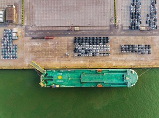 定调2026：中央经济工作会议绘就汽车业“稳进提质”新蓝图