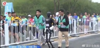 人形机器人马拉松刷屏，冠亚季军什么来头？“顶流”宇树科技回应摔倒