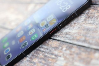 REDMI Turbo 5 上手体验：2000 档的全能六边形战士