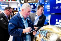 午盘：美股涨跌不一 市场等待联储决议