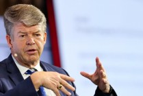 科技巨头给能源巨头上课：AI电力该怎么供