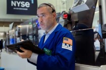 盘前：美以对伊战争进入第六天 纳指期货跌0.4%