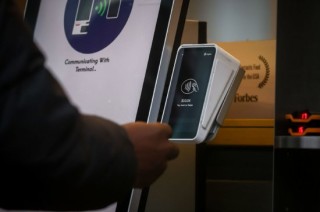 格陵兰问题牵动全球目光之际 特朗普将赴达沃斯谈民生方案