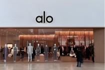 “查无此店！”中产新贵Alo北京首店“消失”，全是营销噱头？