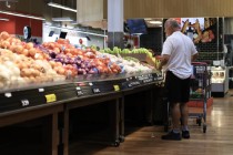 这场战争引发了石油危机，但你要付出的代价远不止于此