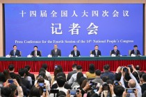 信息量巨大！五位“掌门人”重磅发声，事关降准降息、提振消费、人工智能、稳定市场等→