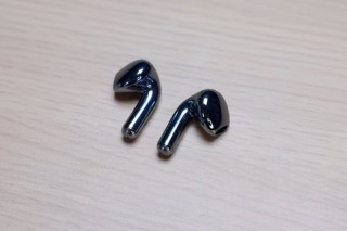 小米 Buds 6 首发上手：半入耳旗舰的‘听感’与‘智慧’进化