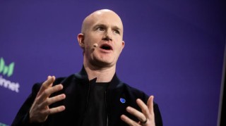 Coinbase股价跃升22%，有望迎来自纳入标普500指数后因大选后上涨以来的最大涨幅