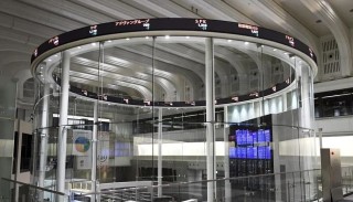 日元危机倒计时！汽车关税重锤将至，日本制造商抢跑出口线