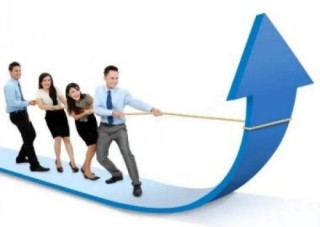 “新消费三姐妹”估值争议：40倍PE泡泡玛特是时代红利，还是资本泡沫