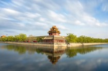 上海华闻期货被重罚 暂停新增资产管理业务6个月 多名责任人收警示函