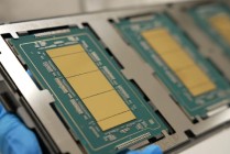 谷歌扩大与英特尔在AI芯片领域的合作