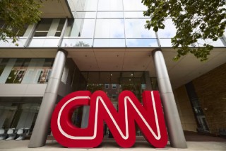 派拉蒙收购华纳兄弟探索，对CNN意味着什么？