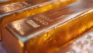 高位跳水！“黄金巨震”冲上热搜第一