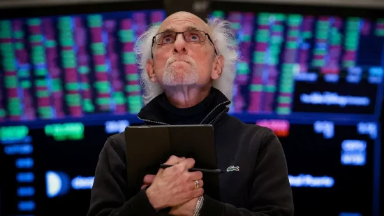 午盘:美股维持涨势 道指上涨逾900点 第1张 午盘:美股维持涨势 道指上涨逾900点 第1张