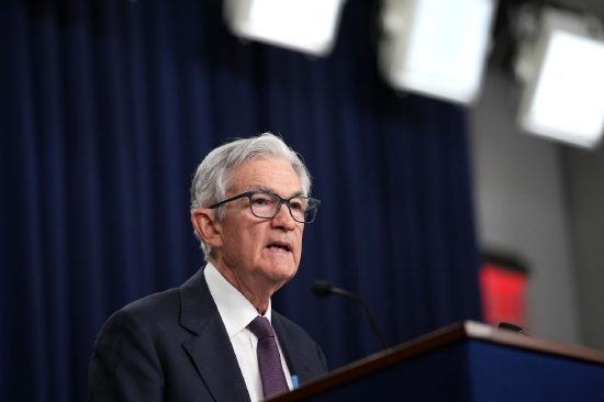 鲍威尔称美联储不会操之过急 贸易政策方向得由白宫定夺  第1张