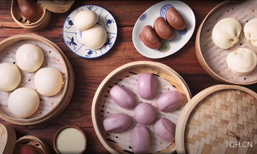 5月8日财经早餐：美联储不急于降息+贸易谈判乐观情绪，金价下跌近2%  第1张