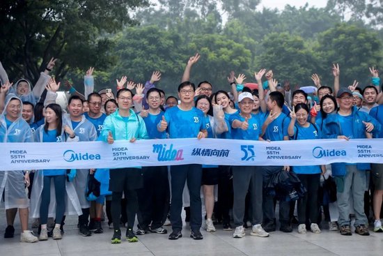 对话美的方洪波:我只是一个过客,不需要被任何人记住 第5张 对话美的方洪波:我只是一个过客,不需要被任何人记住 第5张