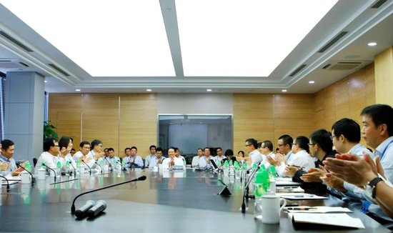 对话美的方洪波:我只是一个过客,不需要被任何人记住 第7张 对话美的方洪波:我只是一个过客,不需要被任何人记住 第7张