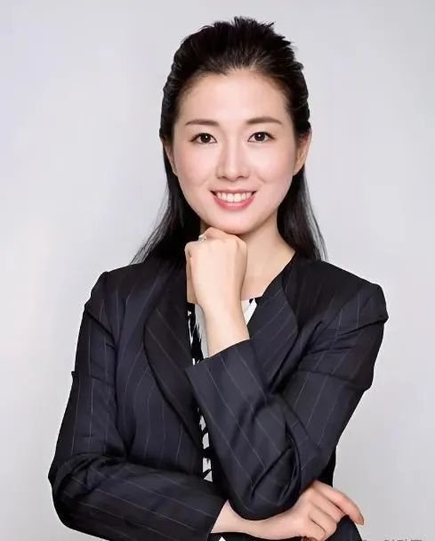 膜拜!北大毕业上市公司美女董秘年收入近740万 第5张 膜拜!北大毕业上市公司美女董秘年收入近740万 第5张