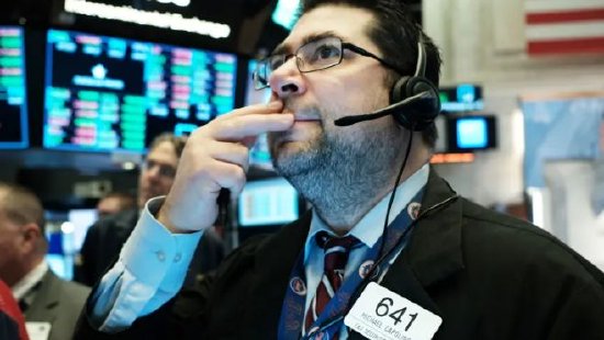 盘前:纳指期货跌2% 特朗普威胁对欧盟征收50%关祱 第2张 盘前:纳指期货跌2% 特朗普威胁对欧盟征收50%关祱 第2张