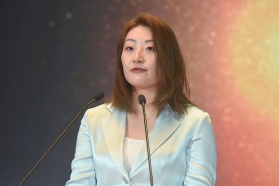 宗馥莉,正式接任娃哈哈董事长! 第3张 宗馥莉,正式接任娃哈哈董事长! 第3张