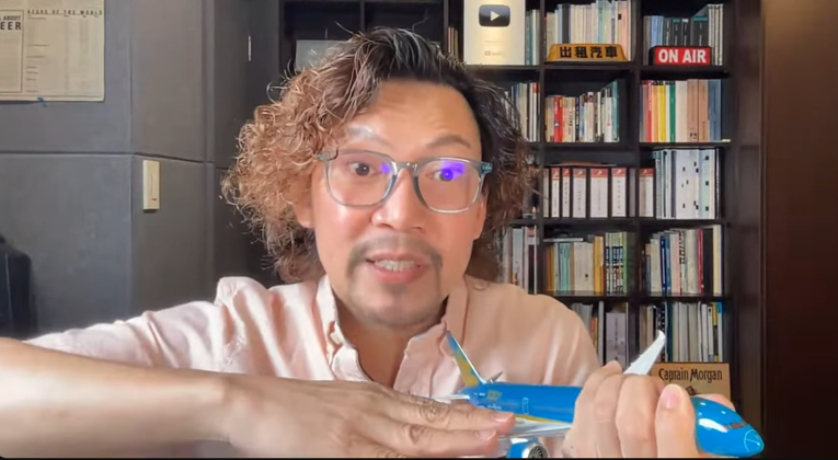 近300人遇难！一场舆论风暴出现了……  第1张
