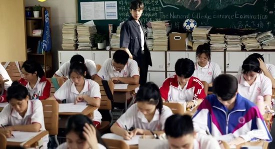 大学男生越来越少,全世界男生都考不过女生吗? 第1张 大学男生越来越少,全世界男生都考不过女生吗? 第1张