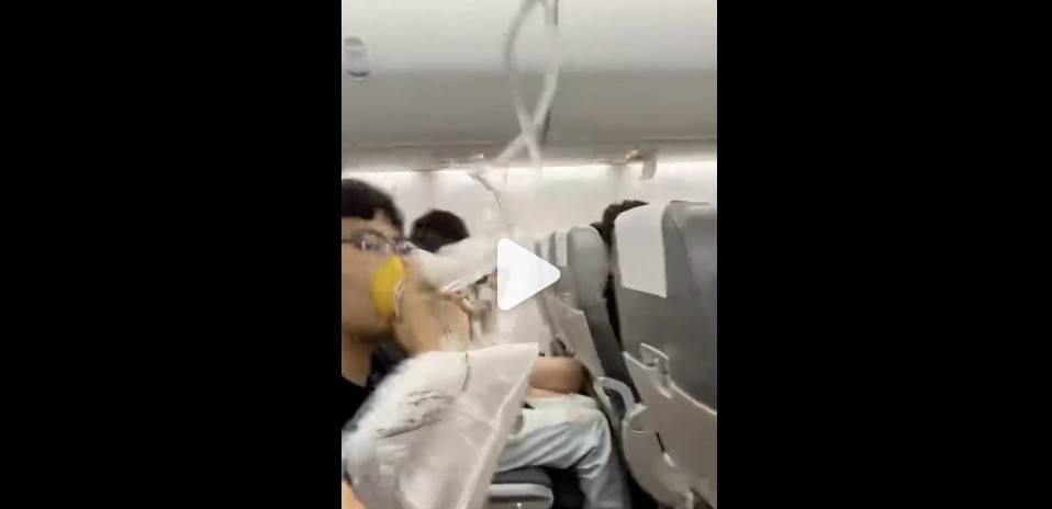 航班万米高空急坠,日本航空致歉回应:系增压系统异常 第2张 航班万米高空急坠,日本航空致歉回应:系增压系统异常 第2张