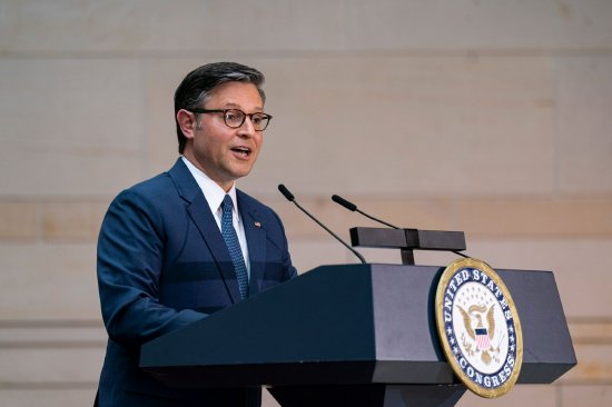 美国众议长约翰逊称反对将临时拨款法案延长至12月 第1张 美国众议长约翰逊称反对将临时拨款法案延长至12月 第1张