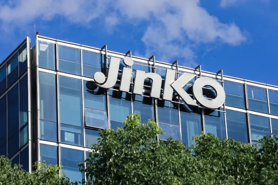 千亿光伏“出货王”,双线鏖战 第1张 千亿光伏“出货王”,双线鏖战 第1张