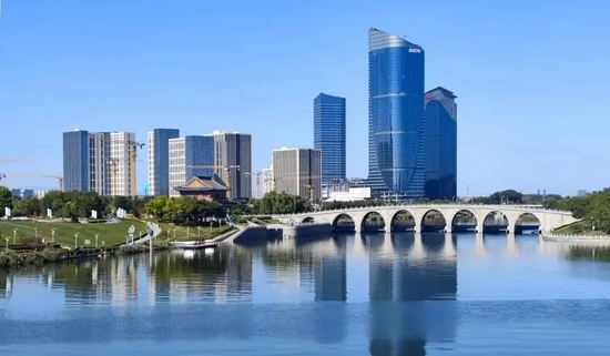 演艺新空间、飞行影院、好特卖超级仓|北京远洋乐堤港打造消费体验新空间 第1张 演艺新空间、飞行影院、好特卖超级仓|北京远洋乐堤港打造消费体验新空间 第1张