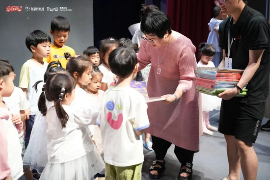 演艺新空间、飞行影院、好特卖超级仓|北京远洋乐堤港打造消费体验新空间 第4张 演艺新空间、飞行影院、好特卖超级仓|北京远洋乐堤港打造消费体验新空间 第4张