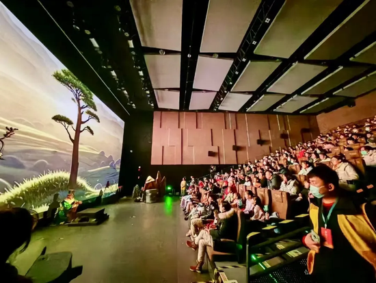 演艺新空间、飞行影院、好特卖超级仓|北京远洋乐堤港打造消费体验新空间 第7张 演艺新空间、飞行影院、好特卖超级仓|北京远洋乐堤港打造消费体验新空间 第7张