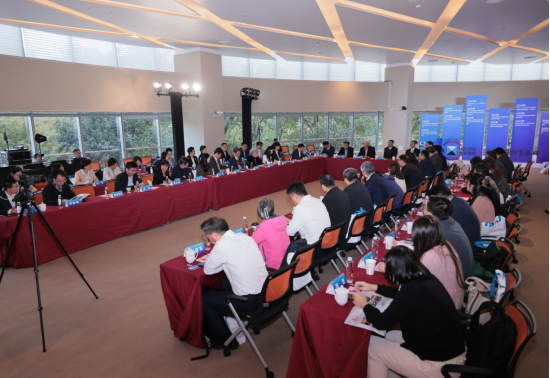 见证民族品牌成长,书写四十年发展答卷——大华会计师事务所四十周年庆祝活动在沪举行 第2张 见证民族品牌成长,书写四十年发展答卷——大华会计师事务所四十周年庆祝活动在沪举行 第2张