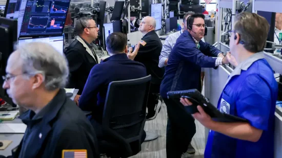 午盘:美股涨跌不一 纳指与标普指数转涨 第1张 午盘:美股涨跌不一 纳指与标普指数转涨 第1张