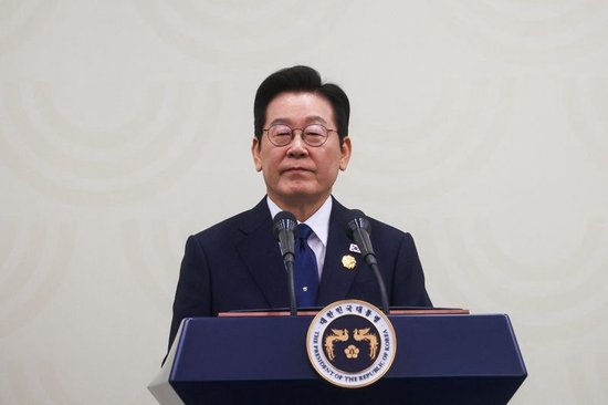 李在明政府将东亚三国官方表述顺序统一为“韩中日”,“间接对华示好” 第1张 李在明政府将东亚三国官方表述顺序统一为“韩中日”,“间接对华示好” 第1张