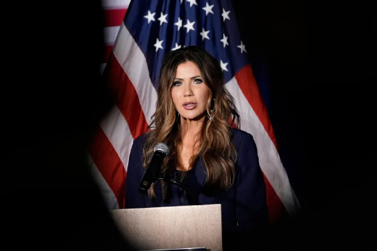 特朗普政府拟罢免联邦紧急事务管理局局长,后者主动辞职 第2张 特朗普政府拟罢免联邦紧急事务管理局局长,后者主动辞职 第2张