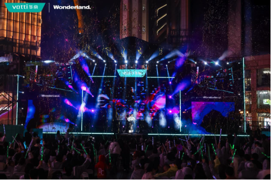 从“性价比”到“心价比”,华帝以情绪价值重塑厨电体验 第2张 从“性价比”到“心价比”,华帝以情绪价值重塑厨电体验 第2张