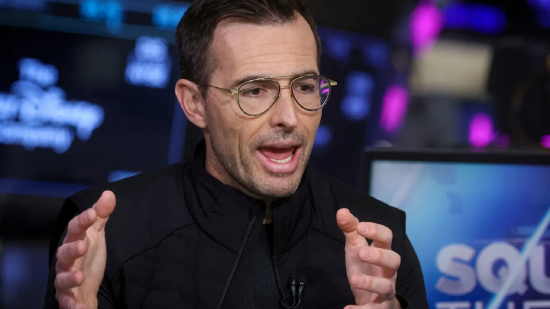 露露乐蒙开盘大涨11% CEO麦克唐纳宣布离职 第2张 露露乐蒙开盘大涨11% CEO麦克唐纳宣布离职 第2张