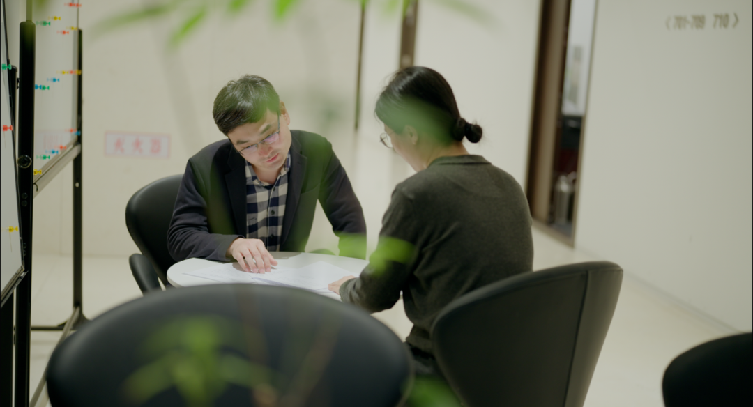 金融时报:央行人的“零点时刻” 第3张 金融时报:央行人的“零点时刻” 第3张