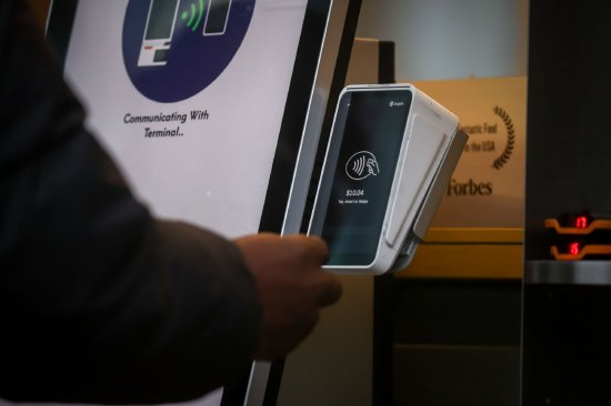 格陵兰问题牵动全球目光之际 特朗普将赴达沃斯谈民生方案  第1张