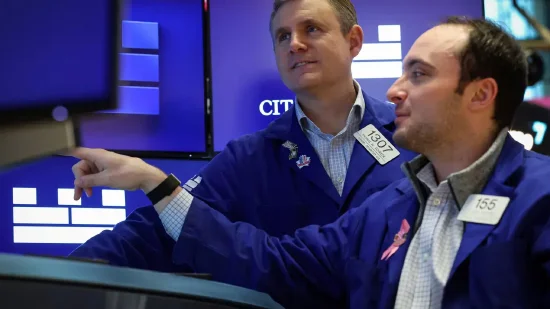 开盘:美股周一低开 AI交易前景存疑 第1张 开盘:美股周一低开 AI交易前景存疑 第1张