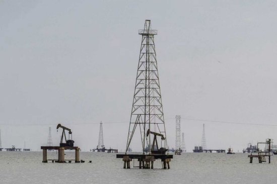 美国拟发通用许可证 允许企业在委内瑞拉开采石油 第1张 美国拟发通用许可证 允许企业在委内瑞拉开采石油 第1张