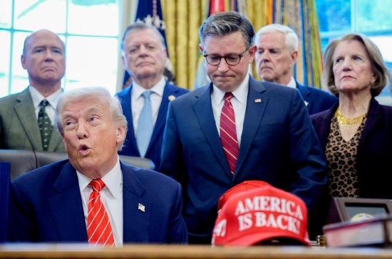 两党皆不买账 特朗普想说服国会恢复全面全球关税谈何容易 第1张 两党皆不买账 特朗普想说服国会恢复全面全球关税谈何容易 第1张