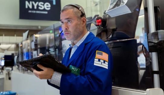 盘前：美以对伊战争进入第六天 纳指期货跌0.4%  第1张