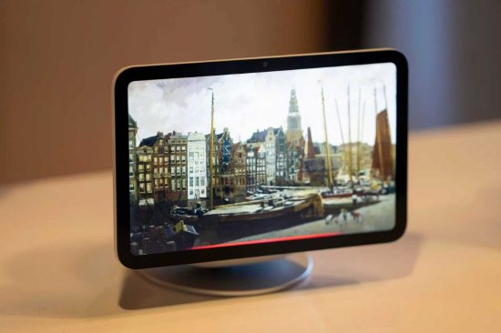 苹果推迟智能家居显示设备发布 以待AI助理就绪  第1张