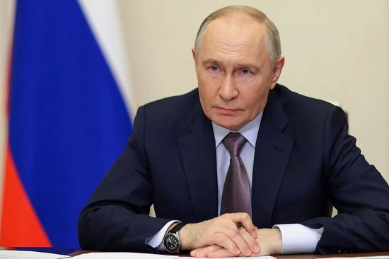 普京就拉里贾尼遇难向伊朗最高领袖表示哀悼，称其是“真正的朋友”  第1张