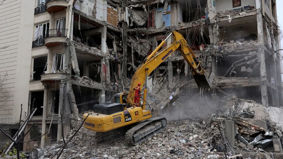 鲁比尼：特朗普或将升级伊朗战争，恐引发“1970年代式滞胀”  第2张