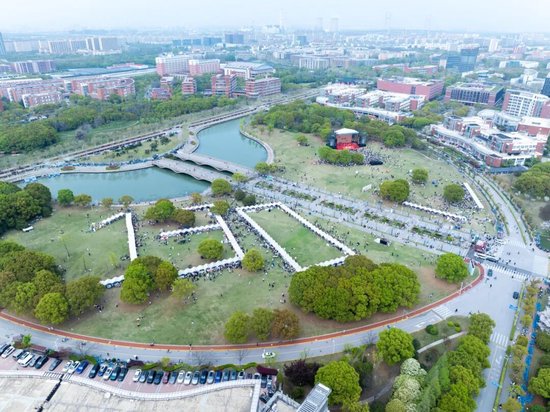 上海交通大学校友代表陈光明：校训精神已深入骨髓  第64张